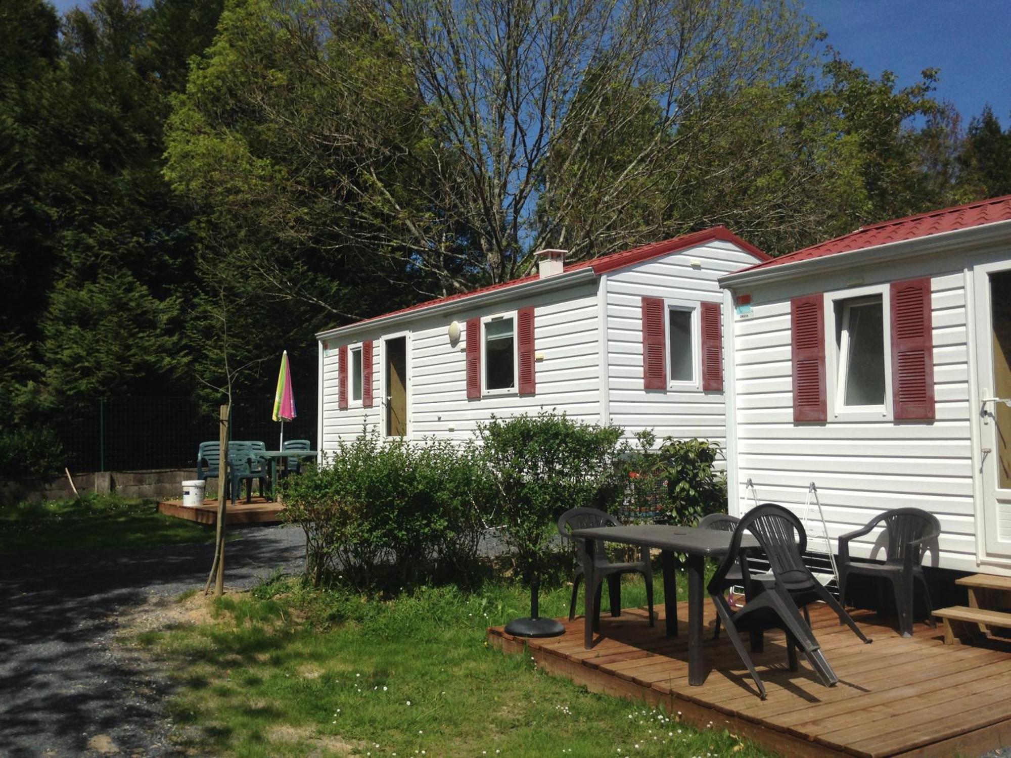 Hotel Camping Le Ruisseau à Saint-André-de-Seignaux Extérieur photo